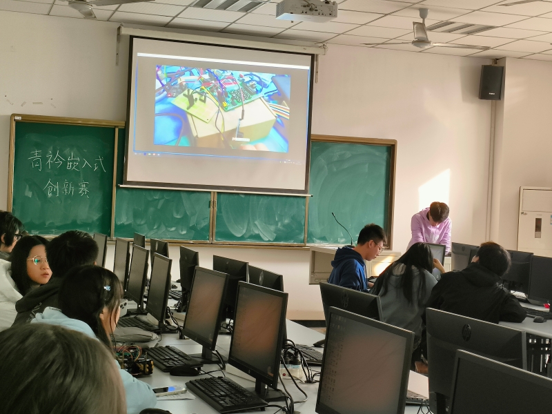 融合創新，賦能未來 重慶文理學院電子信息工程學院技術服務概覽